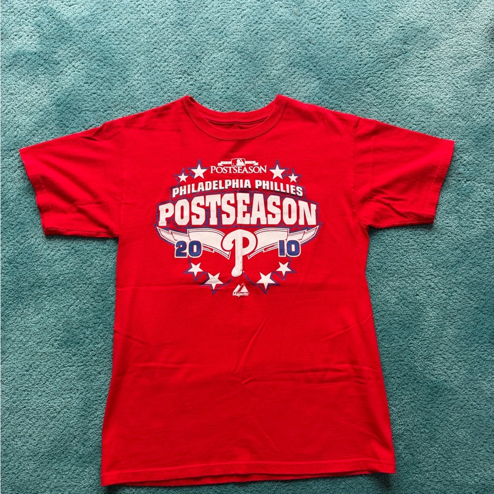 Majestic Red Philadelphia Phillies Postseason Tee